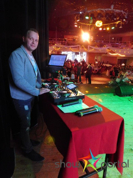 DJ Róbert Hála