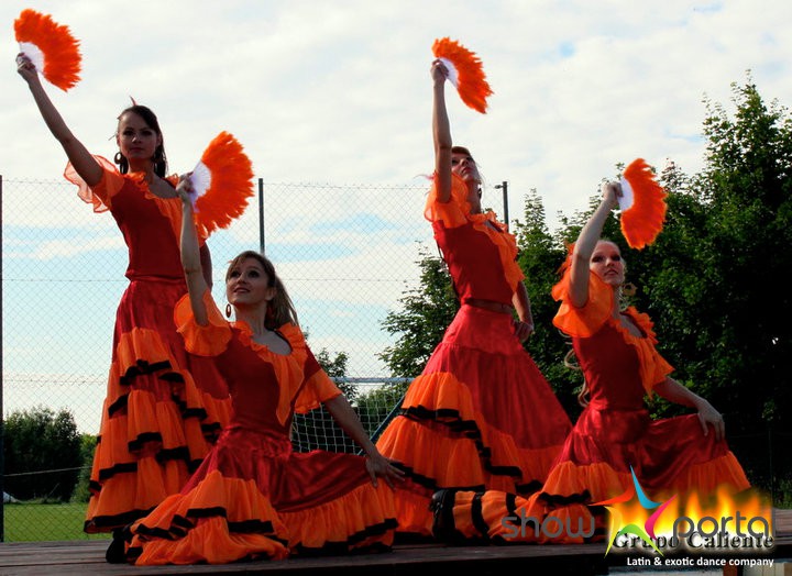 Grupo Caliente - Flamenco