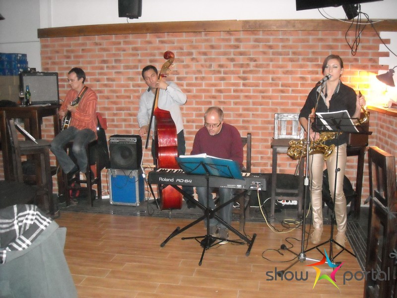 FASCINATION BAND