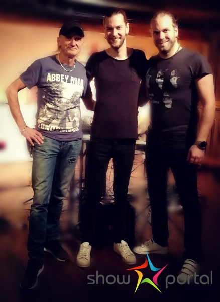 J&G brothers band