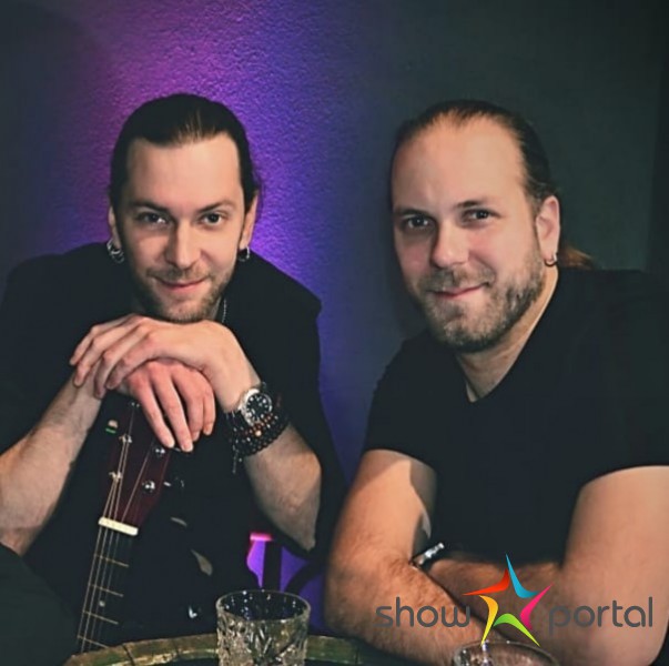 J&G brothers band