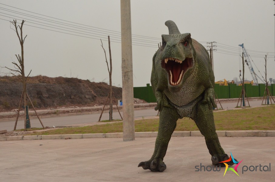 Živý Dinosaurus / T-rex