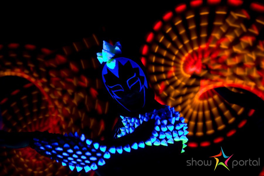 Anta Agni - UV show