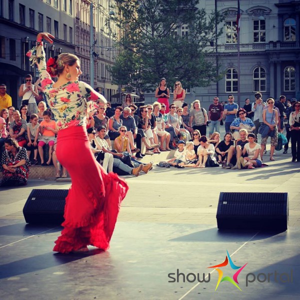Pueblo Flamenco