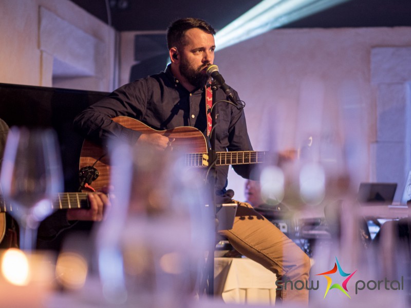 Oto Váhovský - live event music! ONE-MAN-BAND