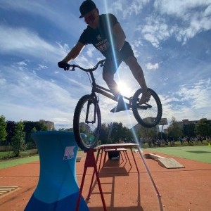 ŠLAPE TO - škola jazdy a bicyklová exhibícia