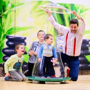 Deti v bubline a Balónové kreácie pre každého (Show deTom)