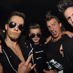 BEZ CU CREW