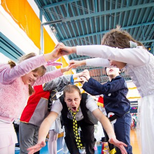 Magický karneval Kúzelníka Wolfa